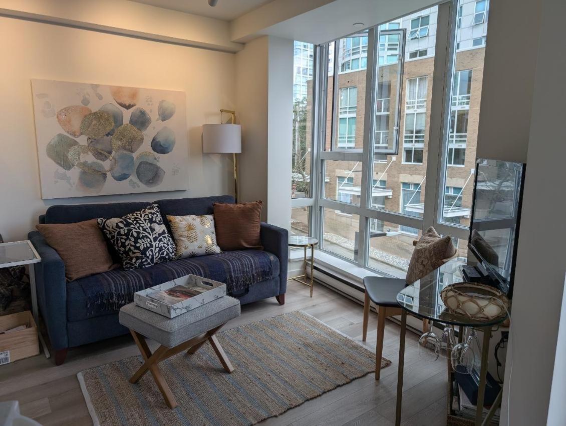 Penthouses Of Beach Ave Vancouver Exterior foto
